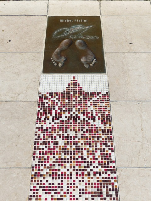 为投资热土 为投资热土